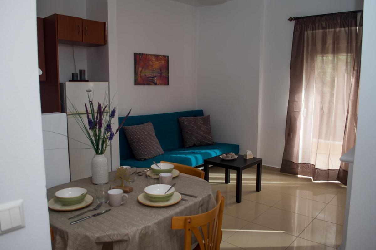 Sun By The Sea 2 Apartman Ajía Pelajía Kültér fotó